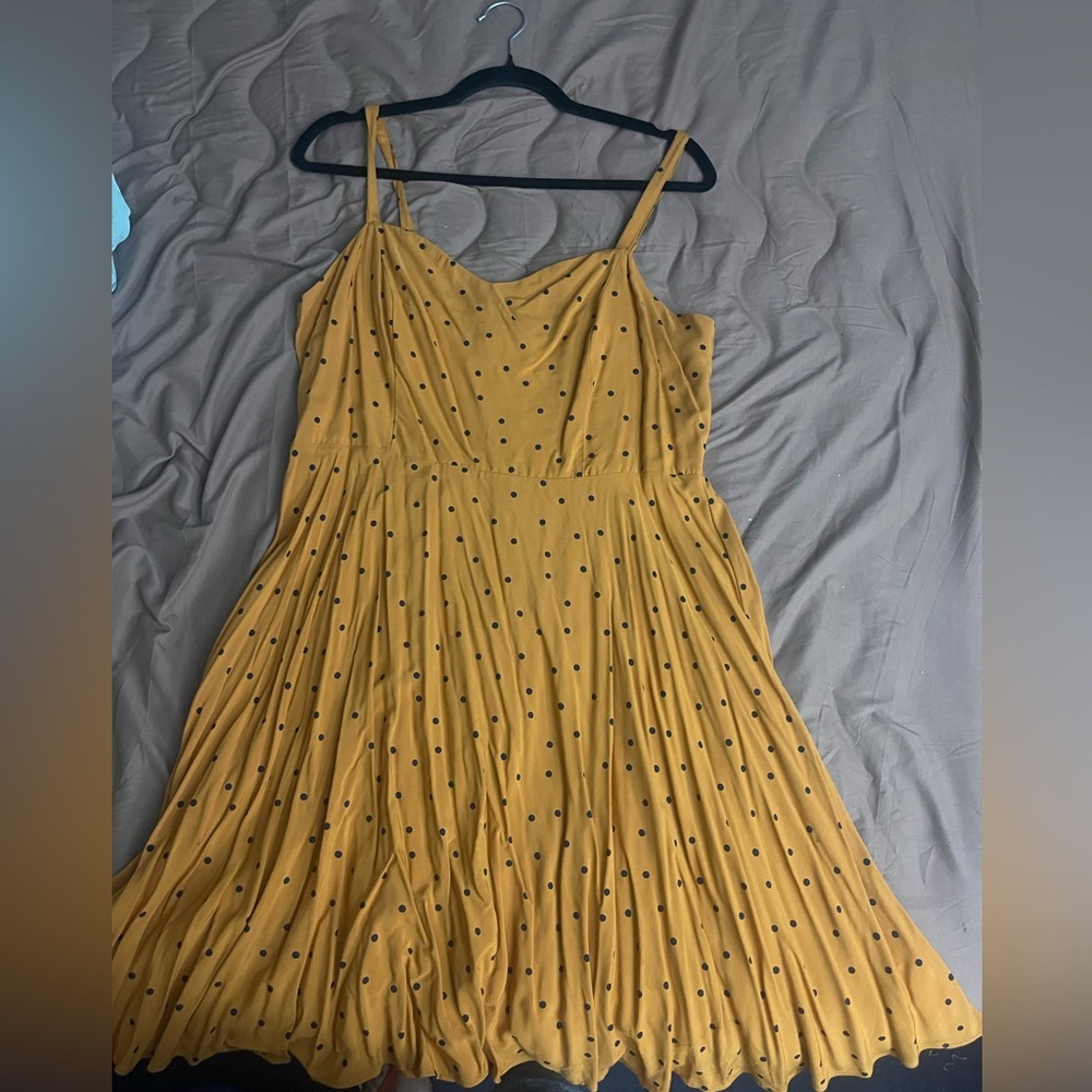 Polkadot tan summer dress